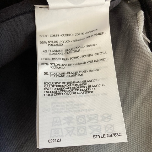 Champion | NWT Women’s Dip Dye Seamless Cami - Picture 5 of 5